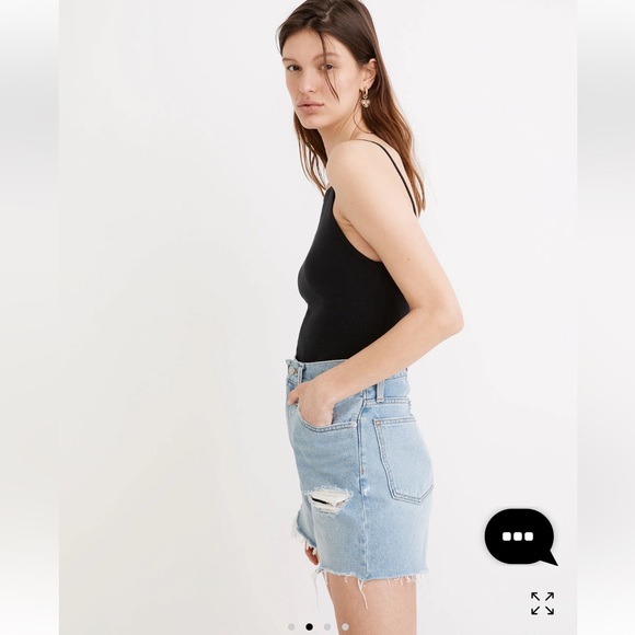 Madewell Pants - Madewell women’s denim shorts The Mom
Jean   Size 31  NWT